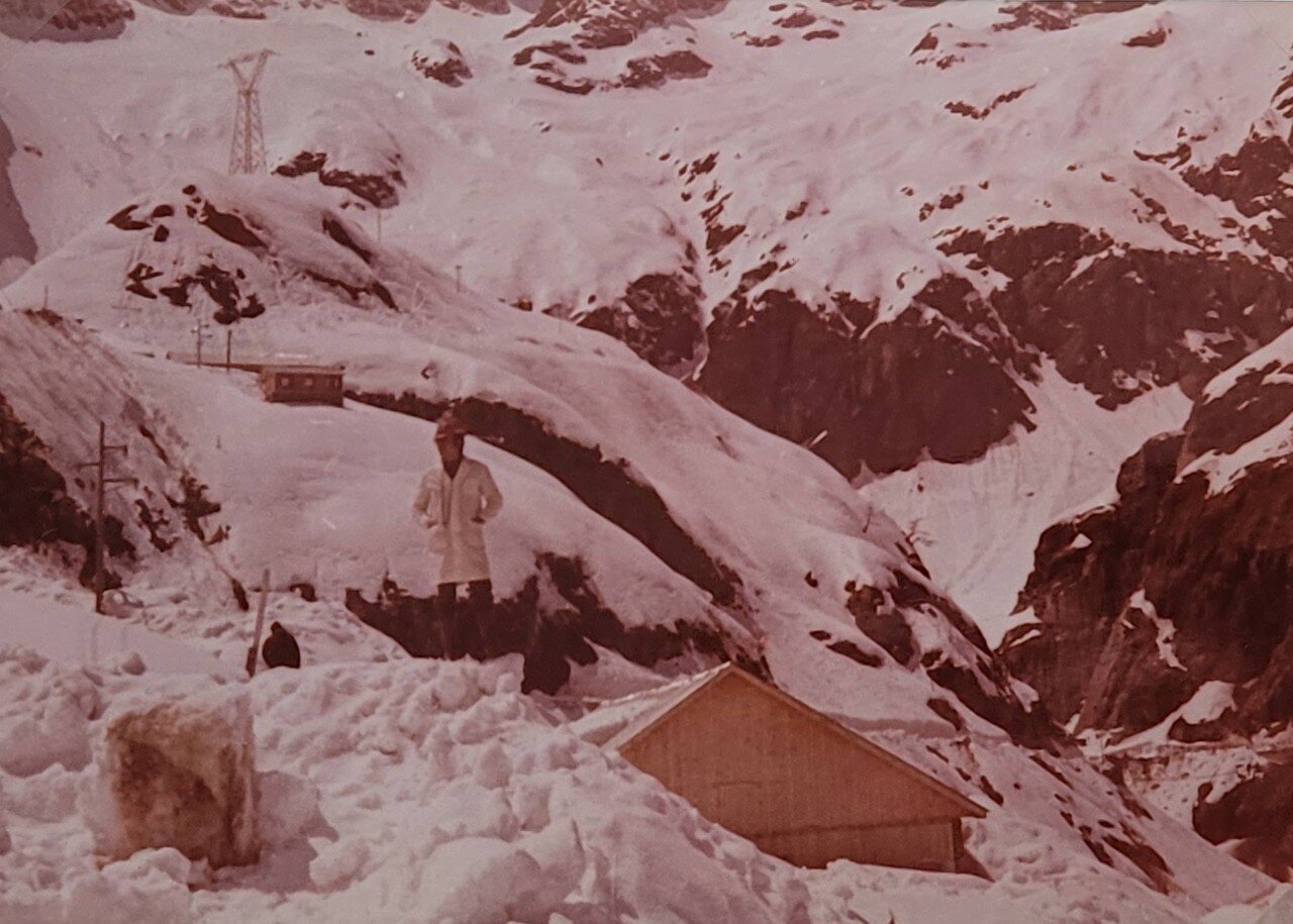 1973 - Foto Giordano Franco-alloggi Operai Torno Sotto Colle Laura 3