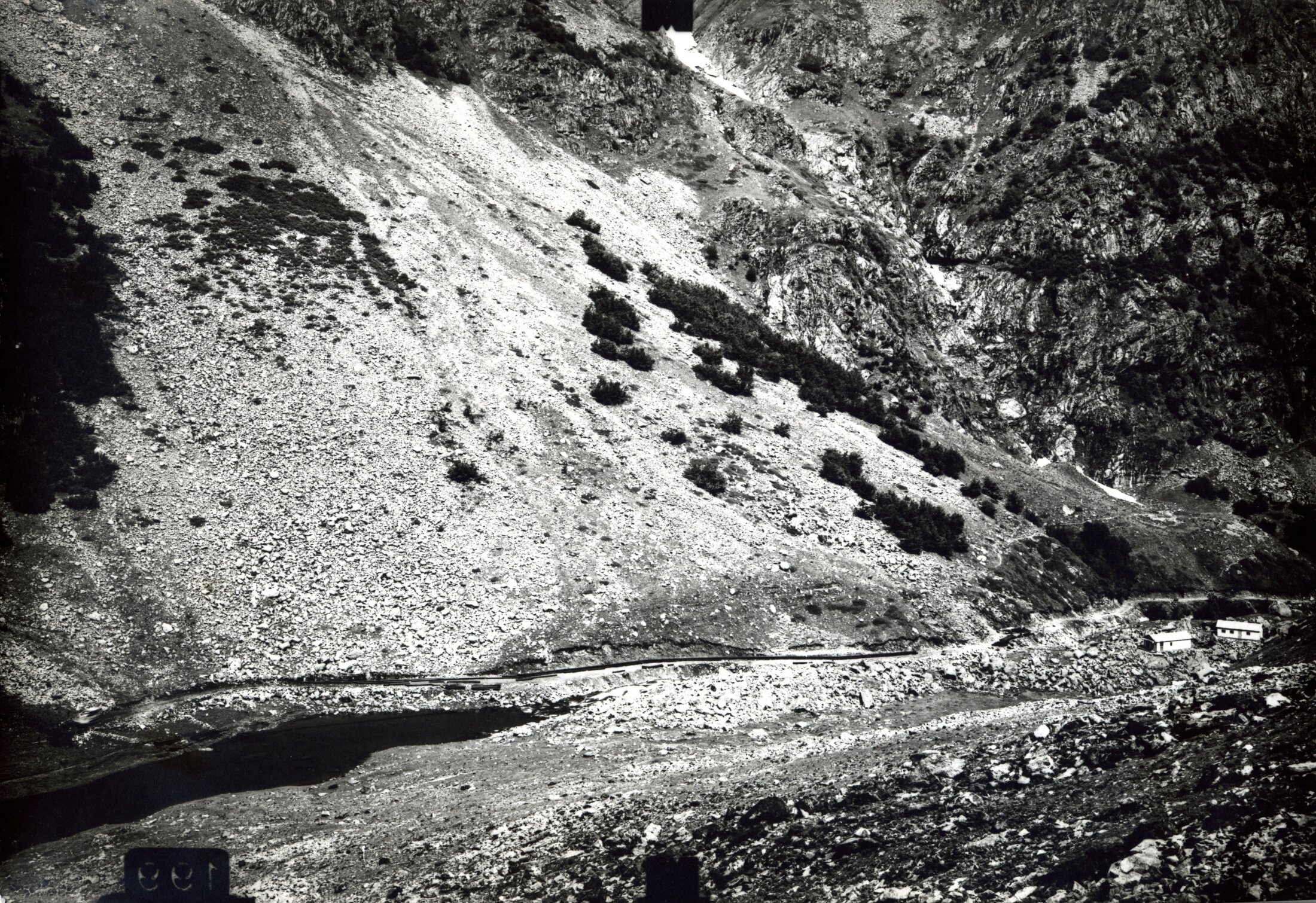 Foto ENEL - 1965-1970 - 04 Lago Rovine Sponda Sinistra E Villaggio Operai