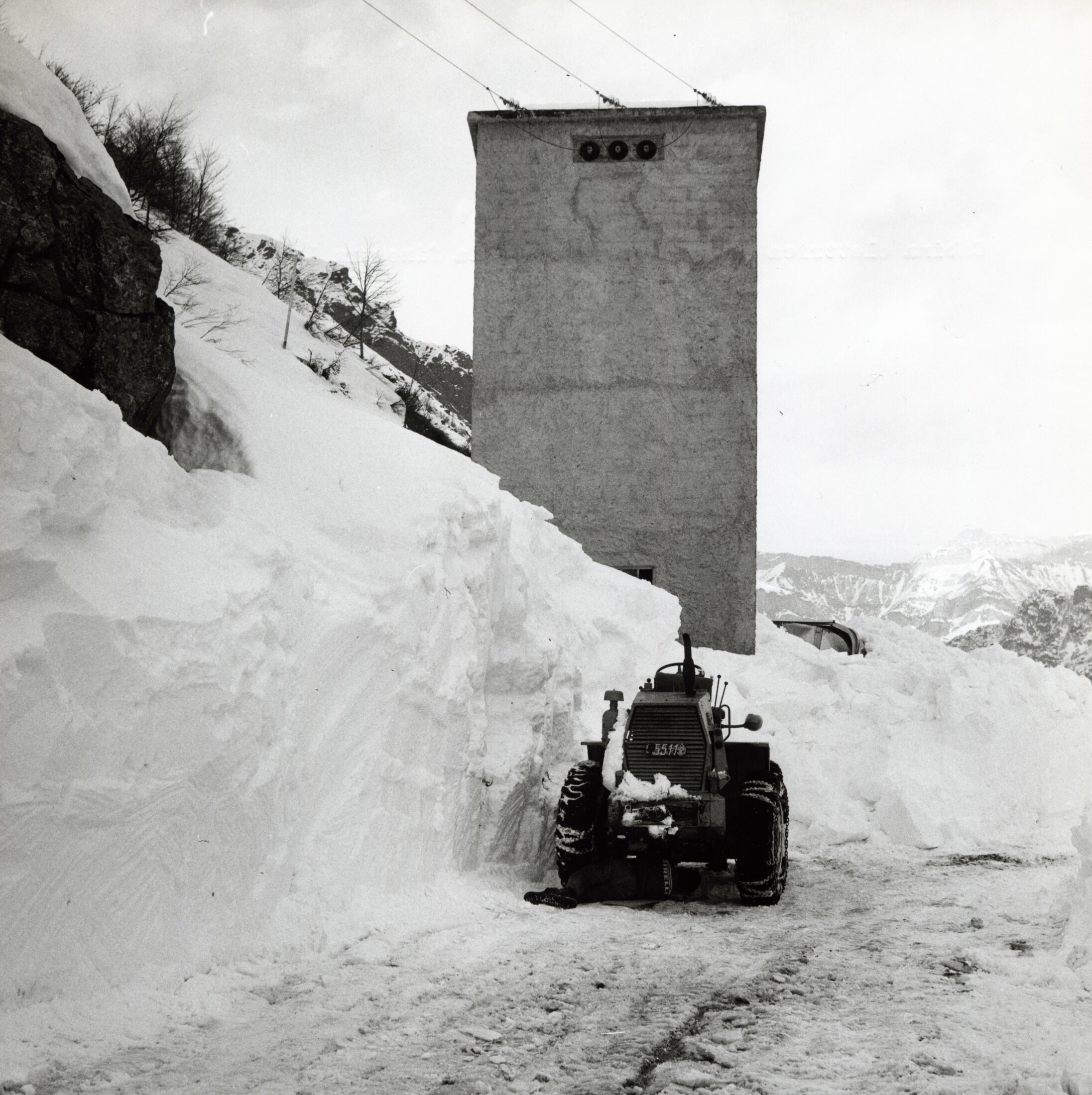 Foto ENEL - 1970.02.12 225 Cabina Elettrica Di Trasformazione Finestra Laitus